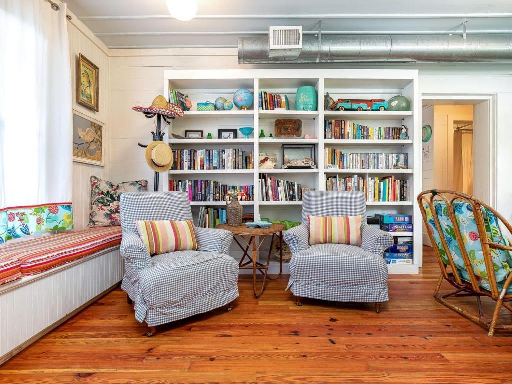 Breeze Inn Tybee Island Extérieur photo