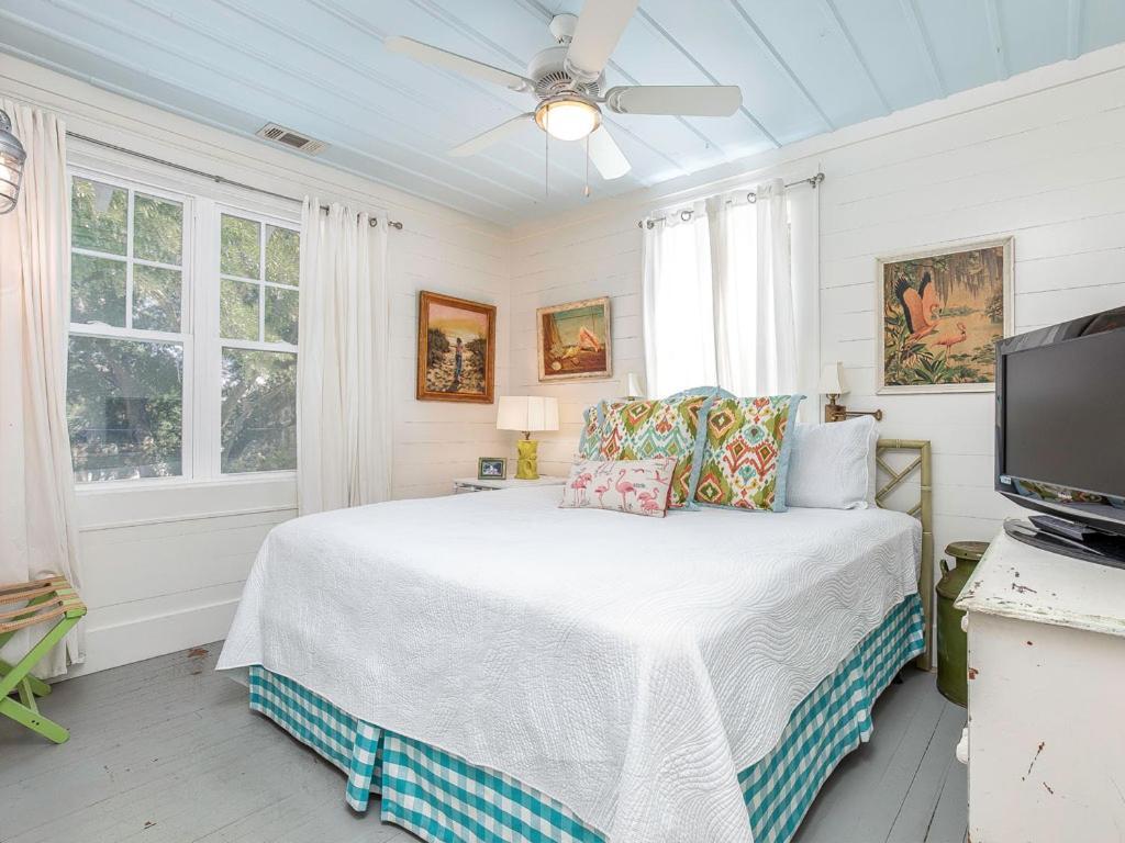 Breeze Inn Tybee Island Extérieur photo