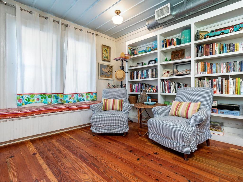Breeze Inn Tybee Island Extérieur photo
