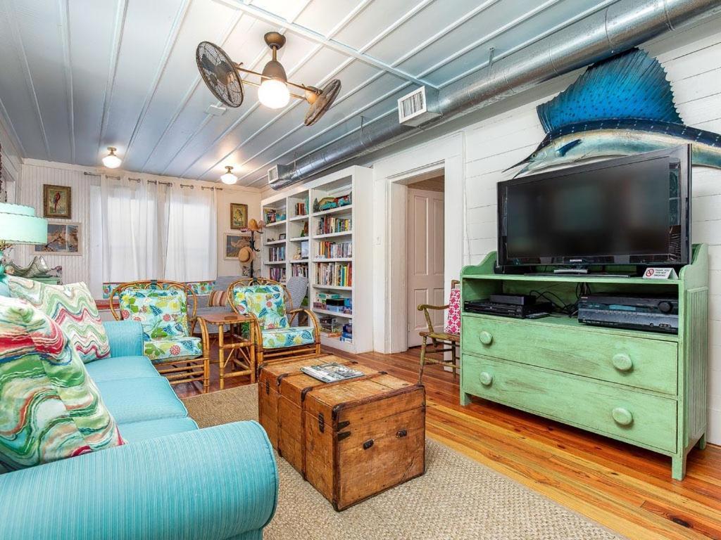 Breeze Inn Tybee Island Extérieur photo